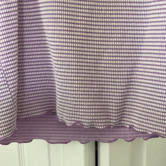 LAVENDER SMOCKED SQUARE NECK TOP FOREVER 21 - Picture 4 of 6